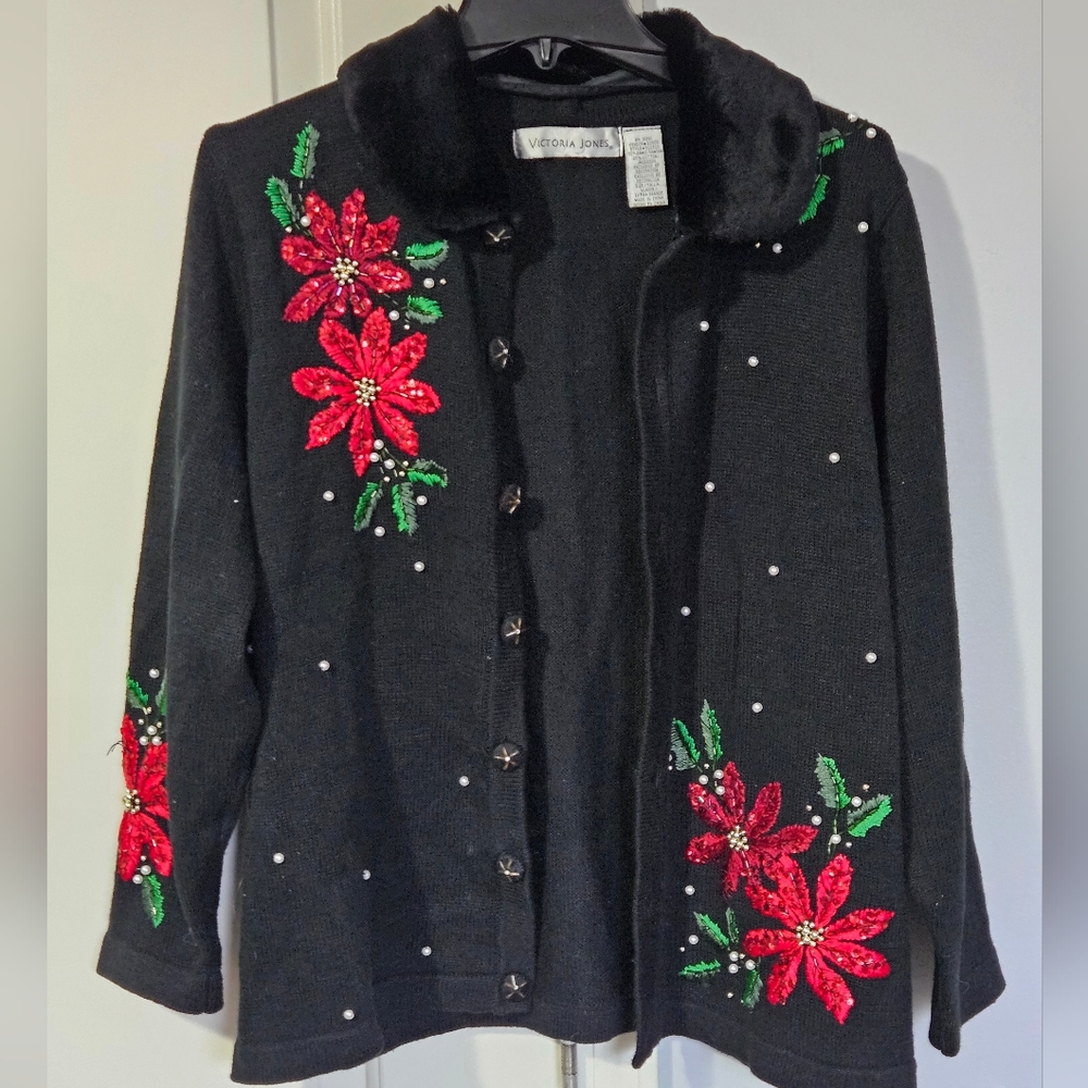 Victoria Jones holiday cardigan - Picture 1 of 3